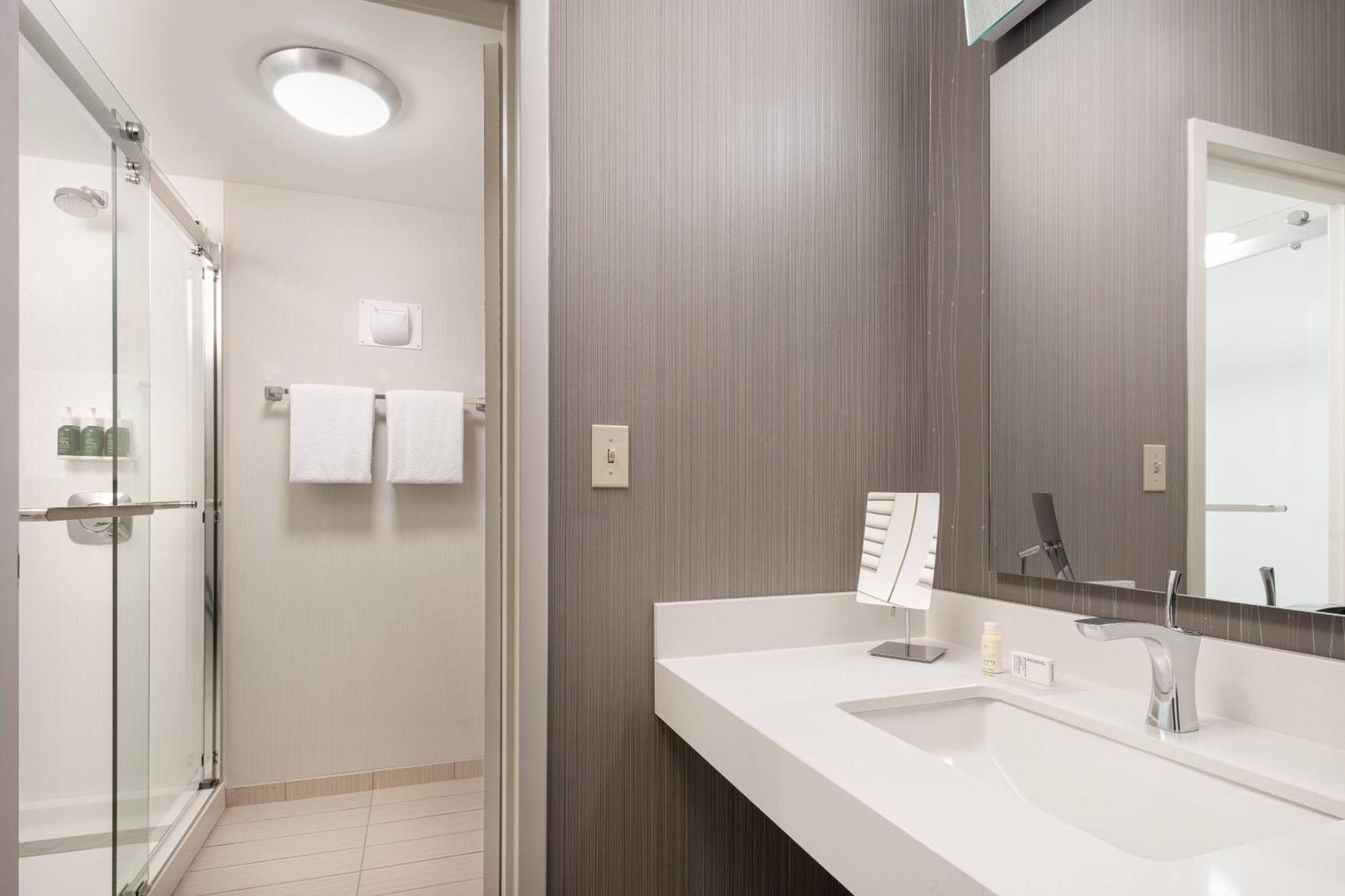 Courtyard By Marriott Boulder Hotel Eksteriør billede